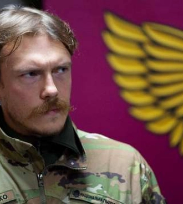 Денис "Редис" Прокопенко возглавил воинское формирование "Азов" в Донецкой области