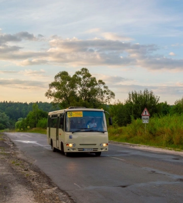 В області визначили перевізників для 34 приміських та міжміських маршрутів
