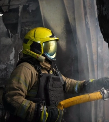 Рятувальники оприлюднили фото наслідків масованої атаки рф по Одещині 13 вересня