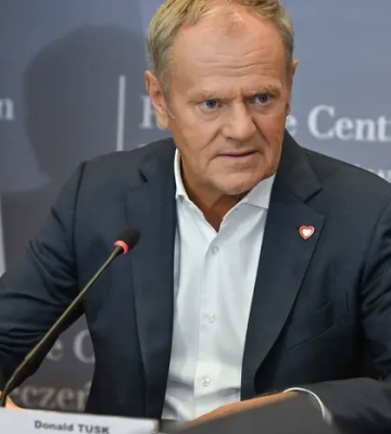 Туск скликав термінову нараду через удари РФ біля кордону з Польщею