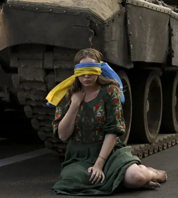 Поки є українці