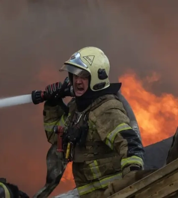 Росіяни за тиждень пошкодили 25 закладів освіти та 15 лікарень: деталі від МВС