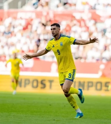 Форвард збірної України відхилив пропозицію з Кіпру – ЗМІ