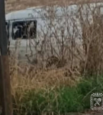 Росіяни вдарили дроном по цивільному авто на дорозі між Золочевом і Дергачами: поранений чоловік