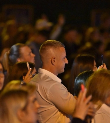 У центрі Луцька просто неба звучала «Музика крізь віки». Фоторепортаж