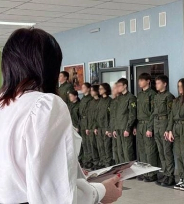 В школах и вузах оккупированного Мелитополя количество часов военной подготовки увеличат в 2,5 раза