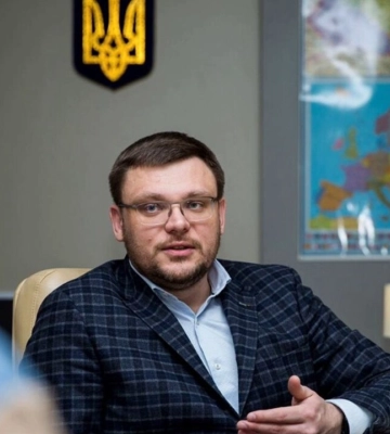 Кравченко звинуватив Кривоноса у «фіктивному всиновленні» дитини, щоб уникнути слідства