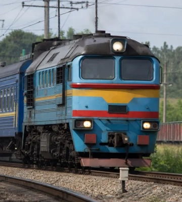 Каллас: удар дрона по поїзду у Волинській області мав залякати союзників України