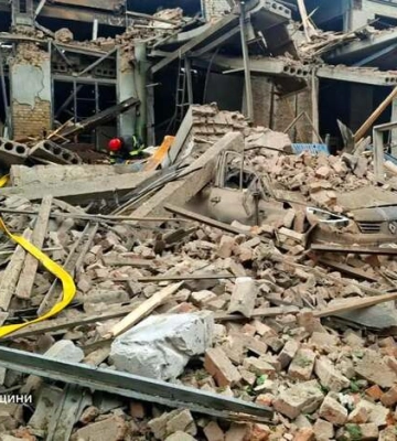 Росіяни вдарили по складах у Прилуках — є загиблі та поранені