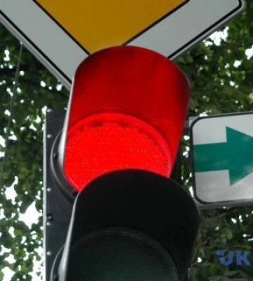 У Києві під час загальнонаціональної хвилини мовчання запрацює режим світлофорів «Усім червоний»