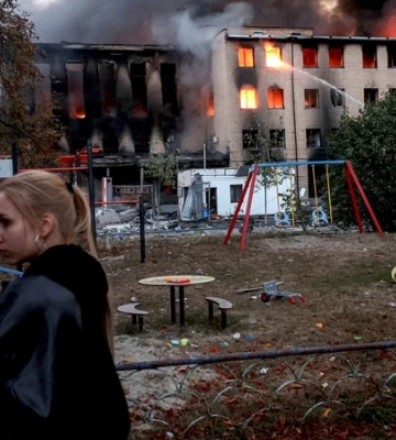 Желтый уровень хаоса? Как известные киевляне оценили жизнь в столице с двумя цветами тревог и с чем они столкнулись лично — опрос NV