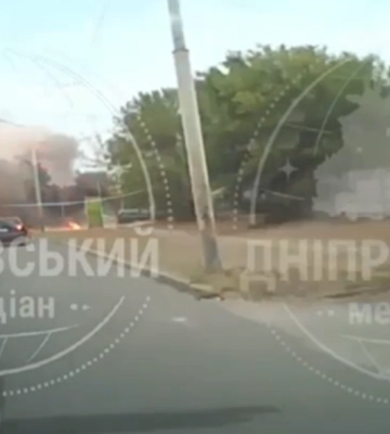 "Шахед" влетів в авто: ворог понад 30 разів атакував Дніпропетровщину