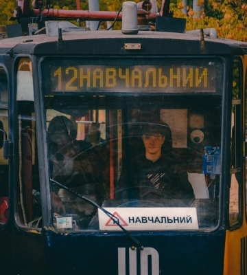 У Львові бракує 100 водіїв трамваїв і тролейбусів: Львівелектротранс запрошує на навчання