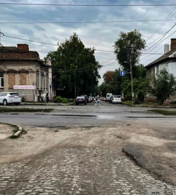 У Запоріжжі водій збив 74-річну жінку та втік: поліція розшукує свідків