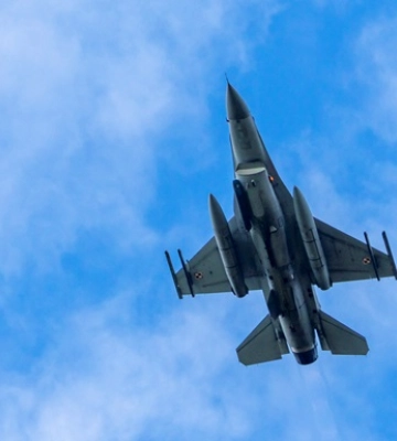 Румунія підняла F-16 через дрони біля кордону з Україною