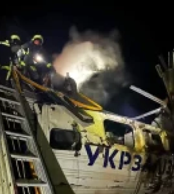 На Волині внаслідок російського удару загорівся тепловоз
