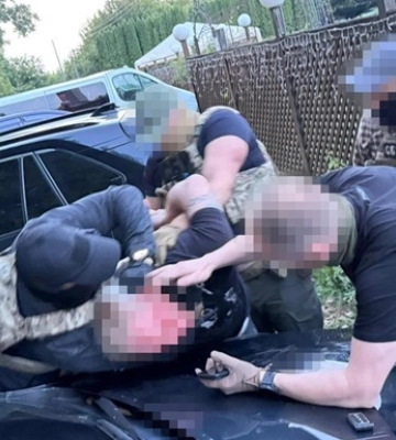 Бывший чиновник ГСЧС готовил покушение на активиста