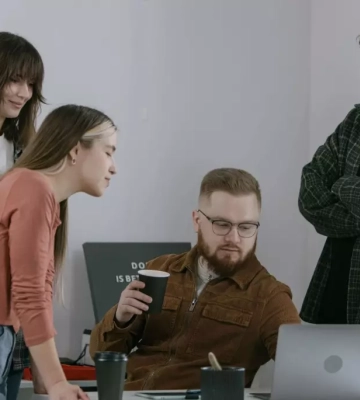 Фахівці Techno-Logic у Львові пояснили, чому компанії ШІ обирають гнучкий робочий простір