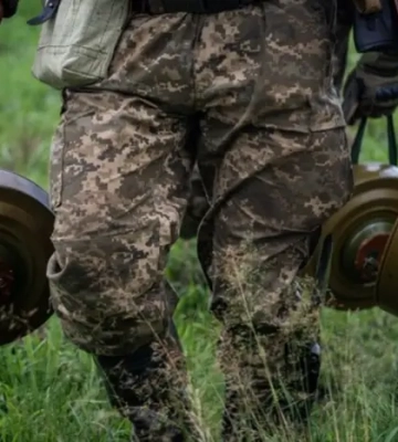 Україна зміцнює кордон із Білоруссю та встановлює мінні загородження