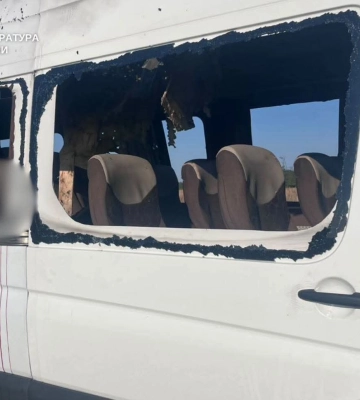 Россия нанесла удар по рейсовому автобусу в Никопольском районе: 5 человек погибли