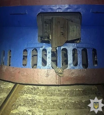 У Лубнах під колесами електропотяга загинув 23-річний юнак, який йшов по колії в навушниках