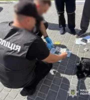 Поліція викрила п’ять корупційних схем ухилення від служби із сумами до 6000 доларів