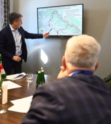 Закарпаття та Угорщина хочуть з’єднати веломаршрути й розширити пункти пропуску: що планують на кордоні