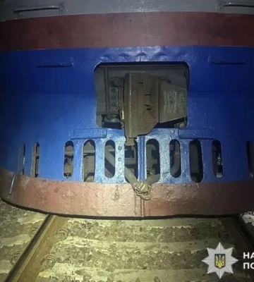 В Полтавской области поезд насмерть сбил 23-летнего мужчину