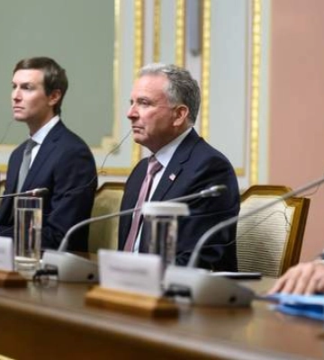 Є нові ідеї для миру: ексклюзивні деталі першого візиту Віткоффа і Кушнера до Києва