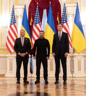 Визит спецпредставителей Трампа в Киев и поражение Рязанского НПЗ. Главное за выходные