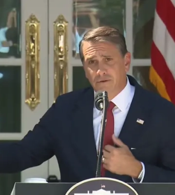 Російський олігарх оплатив весілля Трампа-молодшого. Генпрокурор США відкинув розслідування