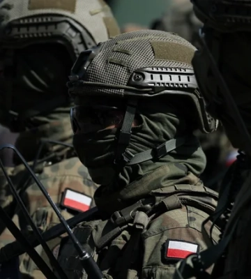 «Рейх держится на понтах». Почему Польша уверена в себе на пороге войны с РФ и зачем на самом деле Путину Валдай — интервью с Цимбалюком