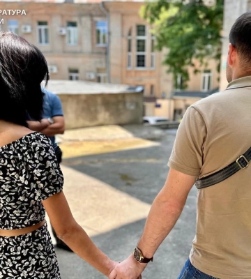 На Миколаївщині матір та доньку судитимуть за організацію фіктивного шлюбу для ухилянта