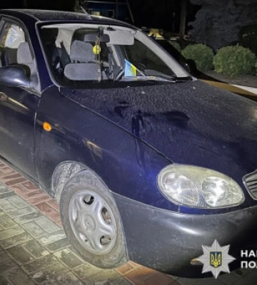 Жінка потрапила під колеса автівки в Каневі