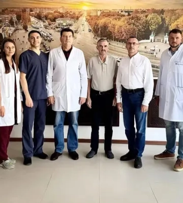 Вінницькі хірурги виконали складну онкологічну операцію та врятували життя чоловікові