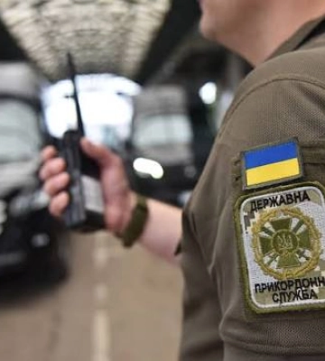 На границе с Польшей образовались очереди, водителей просят выбирать другие пункты пропуска