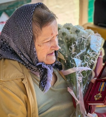 Військового з Черкащини, який загинув від артилерійського обстрілу, відзначили орденом (ФОТО)
