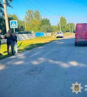 На Полтавщині авто наїхало на трирічну дитину