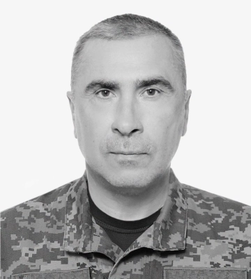 Загинув від ворожого FPV‐дрона: у Черкасах провели в останню путь військового