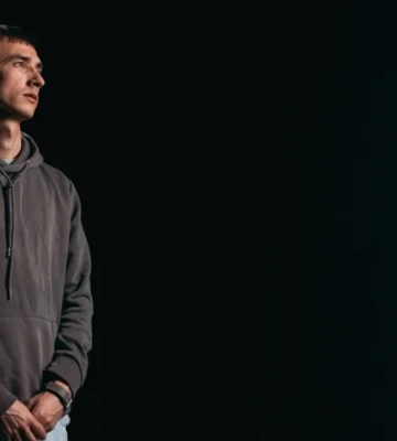 «Главное было долететь». Виктор Лелека Лахно рассказал об Азовстали, ранении и российском плене
