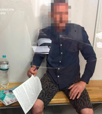 Суд залишив під вартою організатора виставки зброї на Київщині, яку росіяни атакували балістикою