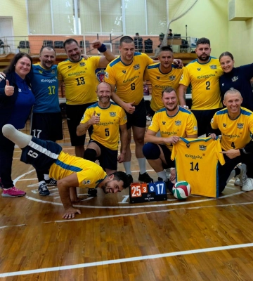 У Львові завершився перший в історії Чемпіонат України з волейболу сидячи серед ветеранів війни