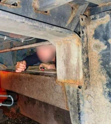 В таких тайниках людей через границу еще не перевозили