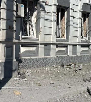 Росіяни вдарили по підприємству на Полтавщині: двоє людей постраждали. ФОТО