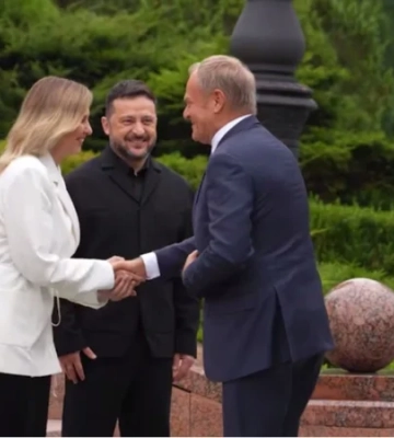 Приїхав Туск та інші лідери. Зеленський у Карпатах оголосив про нове об'єднання країн С8