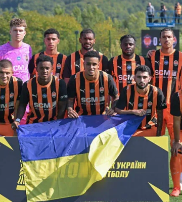 Від Плисок до Вільхівців. Як гранди українського футболу грали у селах