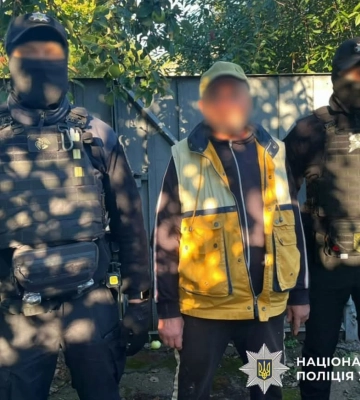 У Прилуках потрапив у поліцейські кайданки черговий збувач наркотиків