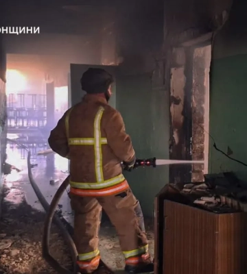 Удар по школе: на Херсонщине загорелось помещение учебного заведения