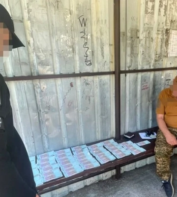 На Київщині перед судом постане командир, який вимагав 80 тис. грн у сестри бійця
