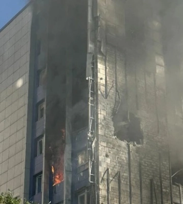 В центре Одессы РФ ударила дроном по админзданию